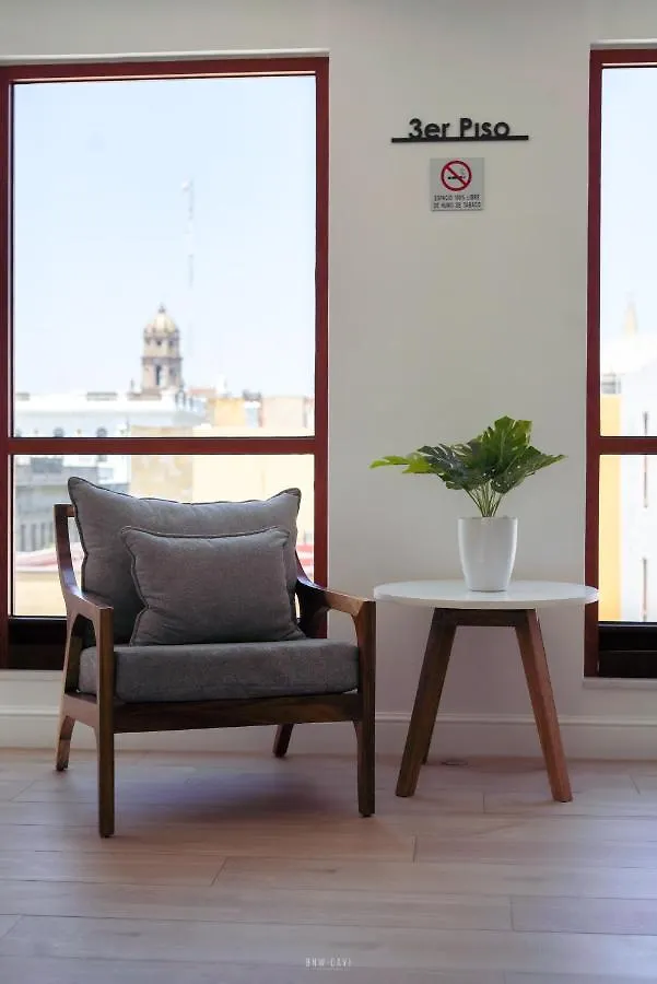 Six Hotel Guadalajara Degollado