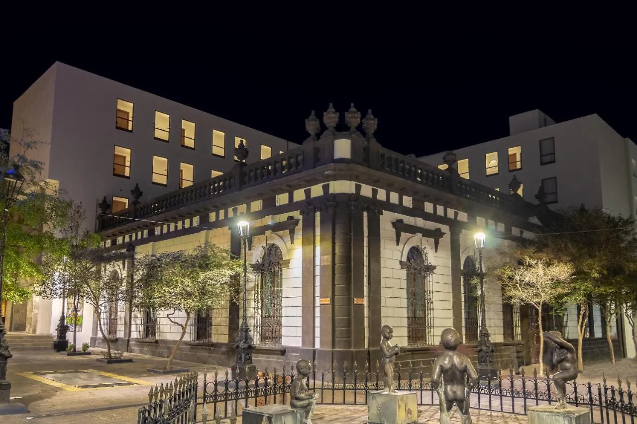 Six Hotel Guadalajara Degollado