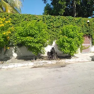 Bonita Casa Cerca De La Playa! Сasa de vacaciones Playa del Carmen