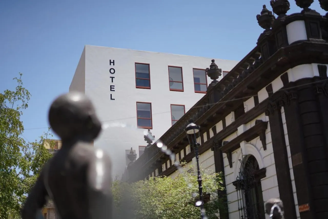 ***  Six Hotel Guadalajara Degollado México